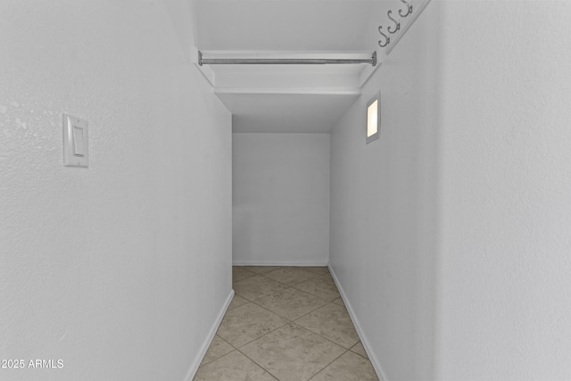1162 E Ranch Ct, Gilbert, AZ 85296 - walk in closet featuring light tile patterned floors