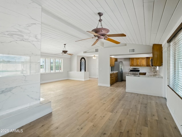 12210 N 67th St, Scottsdale, AZ 85254 - unfurnished living room with ceiling fan and light wood-style floors