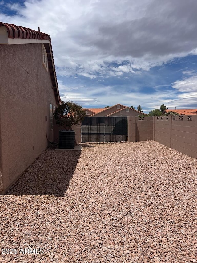 3876 Camino Del Vara, Sierra Vista, AZ 85650 - fenced yard featuring a gate