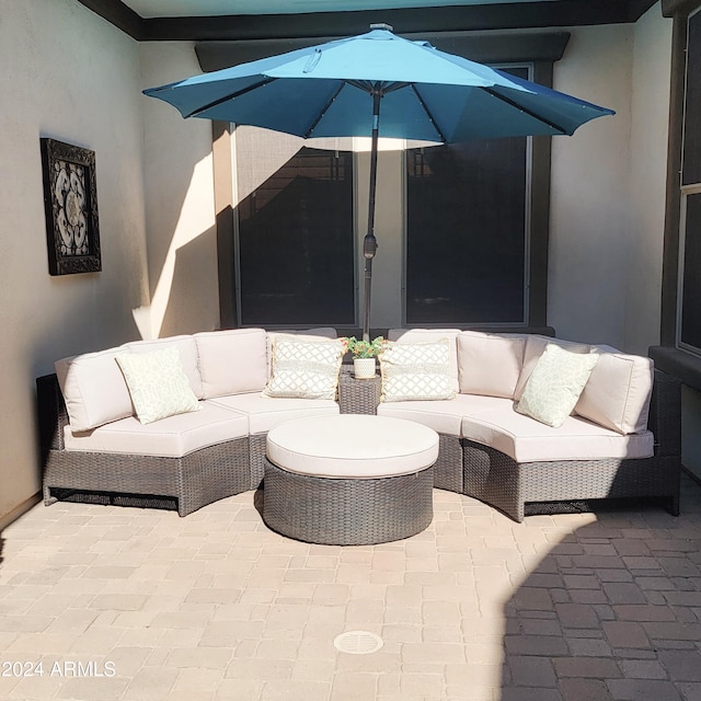 view of patio featuring an outdoor living space