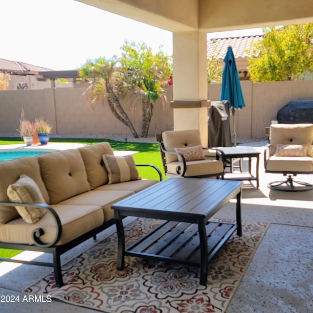 view of patio featuring an outdoor hangout area