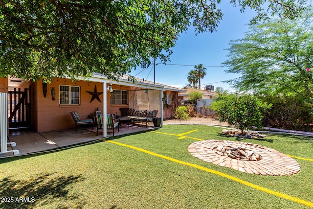 4832 E Cambridge Ave, Phoenix, AZ 85008 - rear view of property with a patio and an outdoor hangout area
