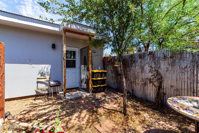 4832 E Cambridge Ave, Phoenix, AZ 85008 - view of doorway to property