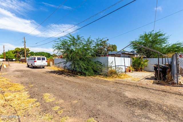 4832 E Cambridge Ave, Phoenix, AZ 85008 - view of front of property featuring driveway