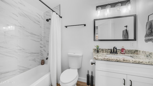 1717 W Roma Ave, Phoenix, AZ 85015 - full bath with vanity, toilet, and shower / bath combo with shower curtain
