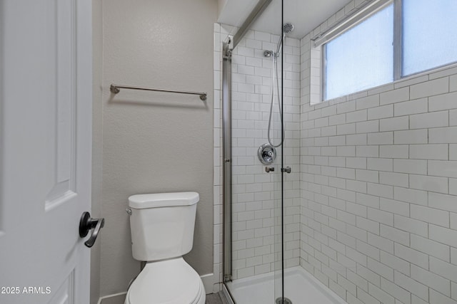 4165 E Huntington Dr, Phoenix, AZ 85040 - full bathroom featuring a shower stall and toilet