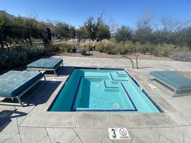 view of swimming pool