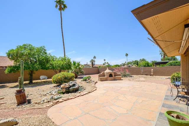 view of patio featuring a fenced backyard