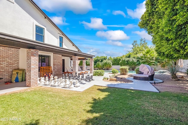 view of yard with a patio area