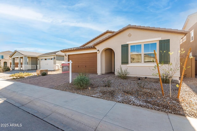 view of front of home featuring a garage