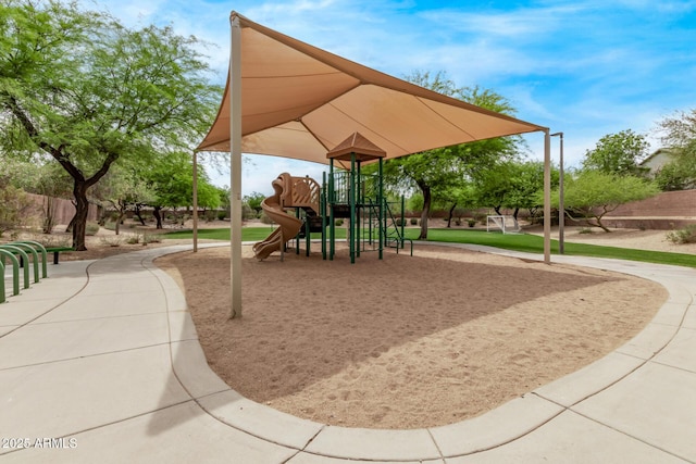 2438 W Via Dona Rd, Phoenix, AZ 85085 - view of community playground