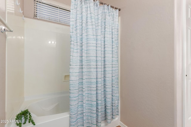 2342 W Owens Ct, Anthem, AZ 85086 - bathroom with shower / bathtub combination with curtain