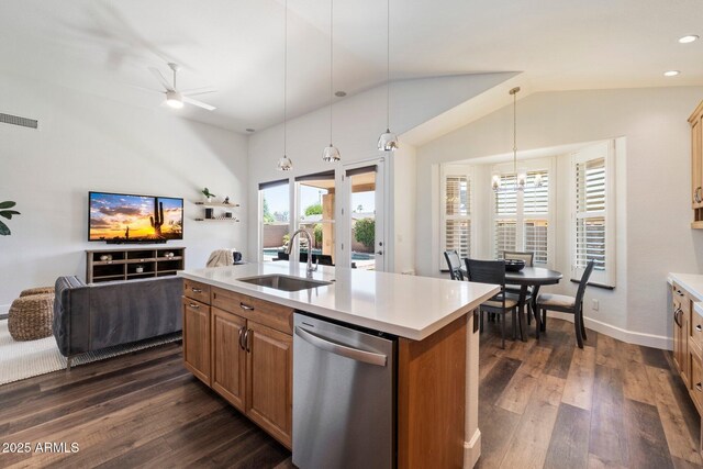 15020 N 54th Pl, Scottsdale, AZ 85254 - kitchen featuring dishwasher, dark wood-style floors, light countertops, a kitchen island with sink, and lofted ceiling