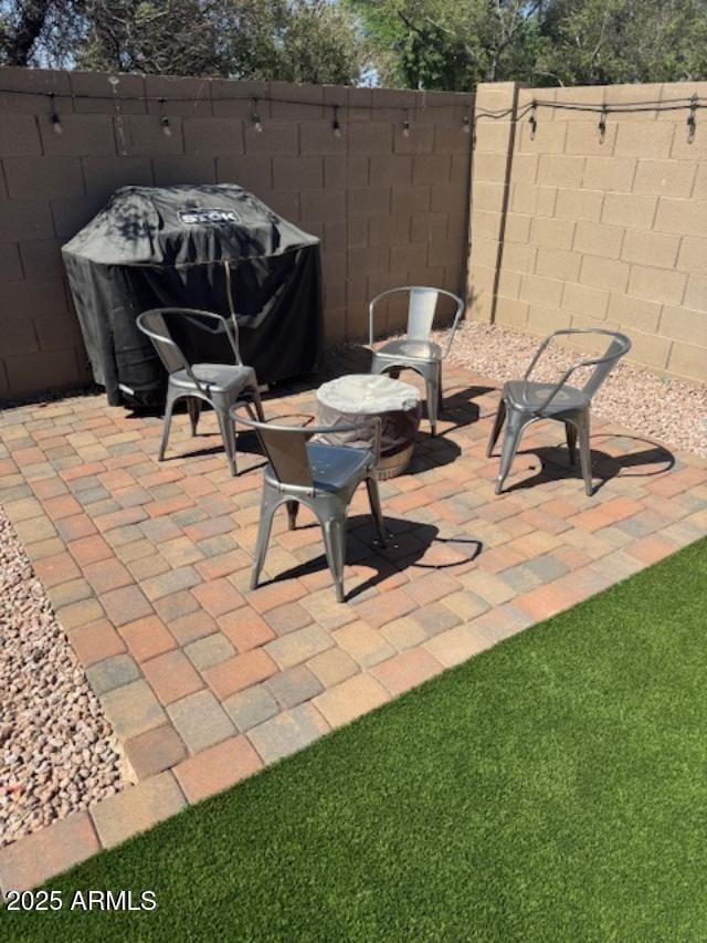 3064 E Michelle Way, Gilbert, AZ 85234 - view of patio featuring area for grilling