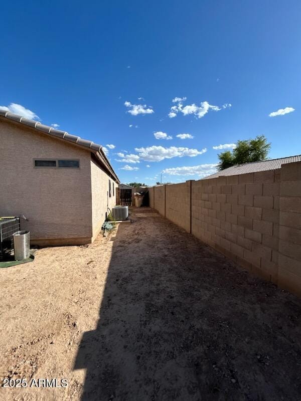 7664 W Vermont Ave, Glendale, AZ 85303 - fenced backyard featuring cooling unit