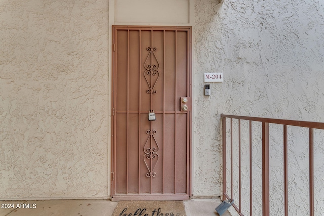 view of entrance to property