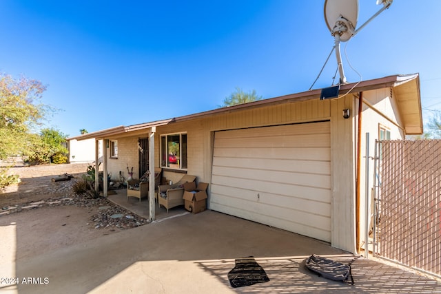 single story home with a garage