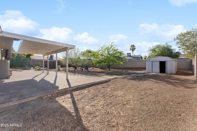 3508 E Gelding Dr, Phoenix, AZ 85032 - fenced backyard with a patio