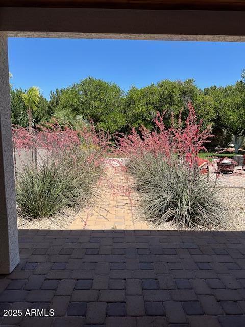 18132 E Vencino St, Gilbert, AZ 85298 - view of patio / terrace