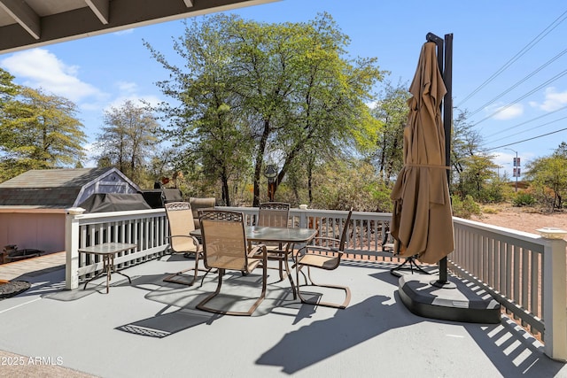 111 S Forest Park Dr, Payson, AZ 85541 - view of patio / terrace with outdoor dining space and an outdoor structure