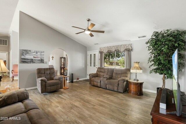 111 S Forest Park Dr, Payson, AZ 85541 - living room featuring arched walkways, visible vents, wood finished floors, and ceiling fan