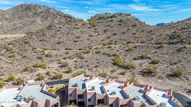 bird's eye view featuring a residential view and a mountain view