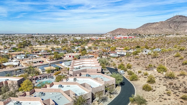 bird's eye view featuring a mountain view