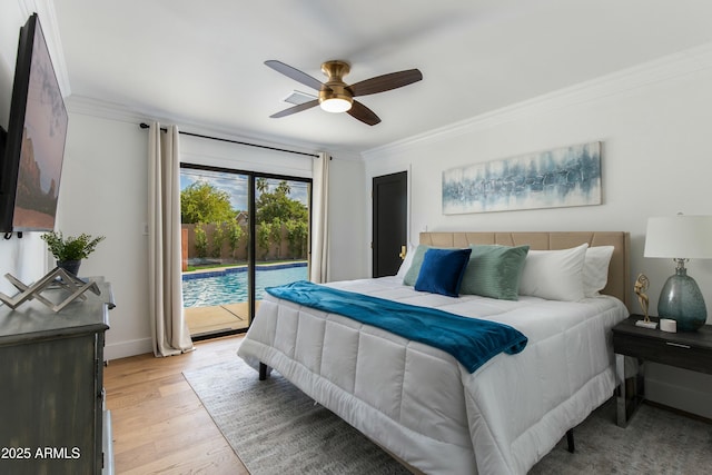 8419 E Rancho Vista Dr, Scottsdale, AZ 85251 - bedroom featuring access to exterior, crown molding, baseboards, light wood-style flooring, and ceiling fan