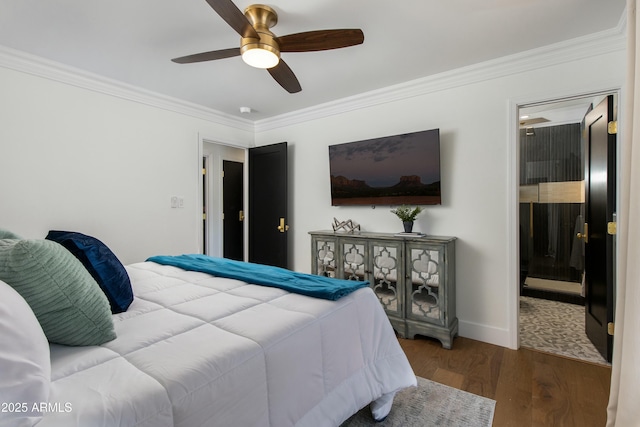 8419 E Rancho Vista Dr, Scottsdale, AZ 85251 - bedroom featuring a ceiling fan, crown molding, wood finished floors, connected bathroom, and baseboards