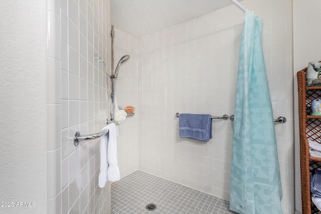 bathroom featuring walk in shower