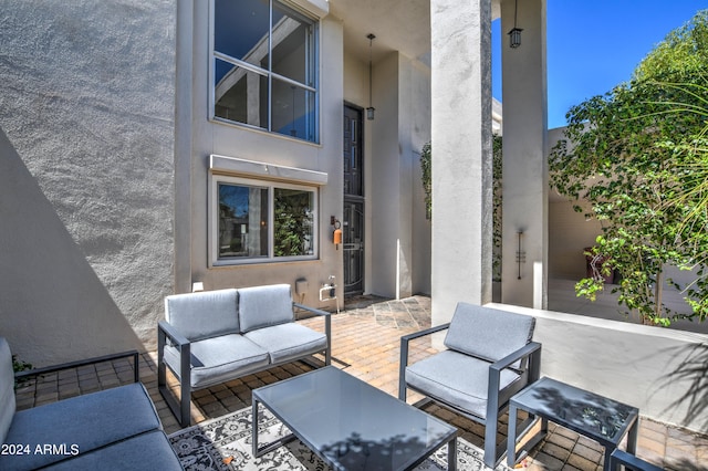 view of patio featuring an outdoor hangout area