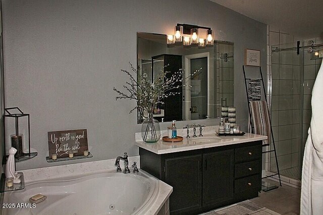 1181 S Cherokee Dr, Show Low, AZ 85901 - full bath featuring a jetted tub, a chandelier, vanity, a shower stall, and lofted ceiling