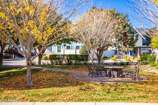 view of yard with a patio