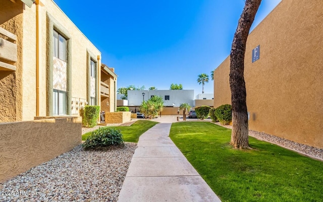 8500 E Indian School Rd Unit 233, Scottsdale, AZ 85251 - view of home's community featuring a lawn and a residential view