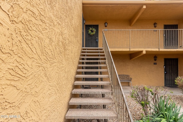 8500 E Indian School Rd Unit 233, Scottsdale, AZ 85251 - view of stairway