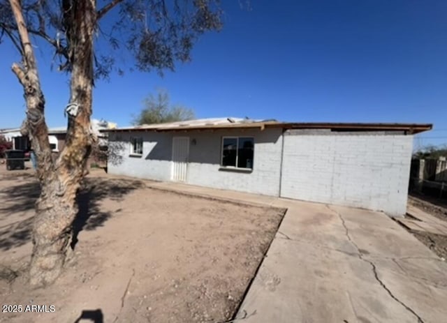 5031 S 36th Dr, Phoenix, AZ 85041 - view of rear view of property
