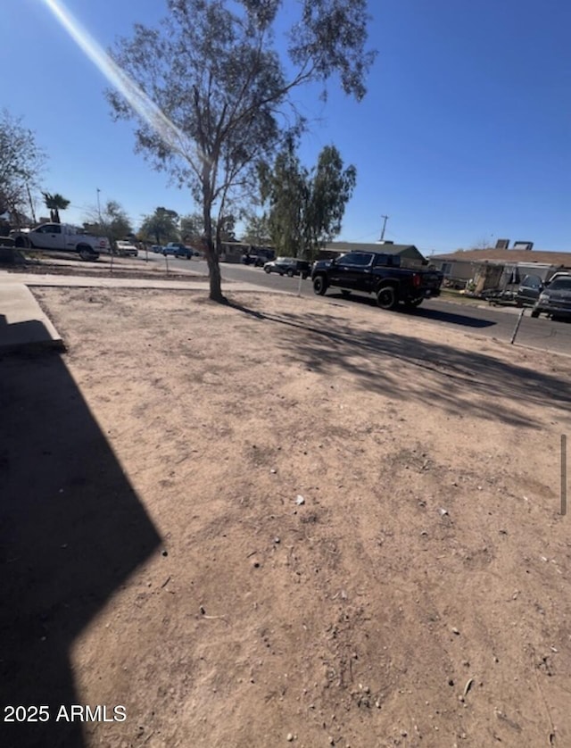 5031 S 36th Dr, Phoenix, AZ 85041 - view of yard