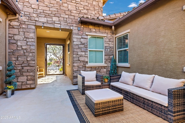 view of patio featuring an outdoor hangout area