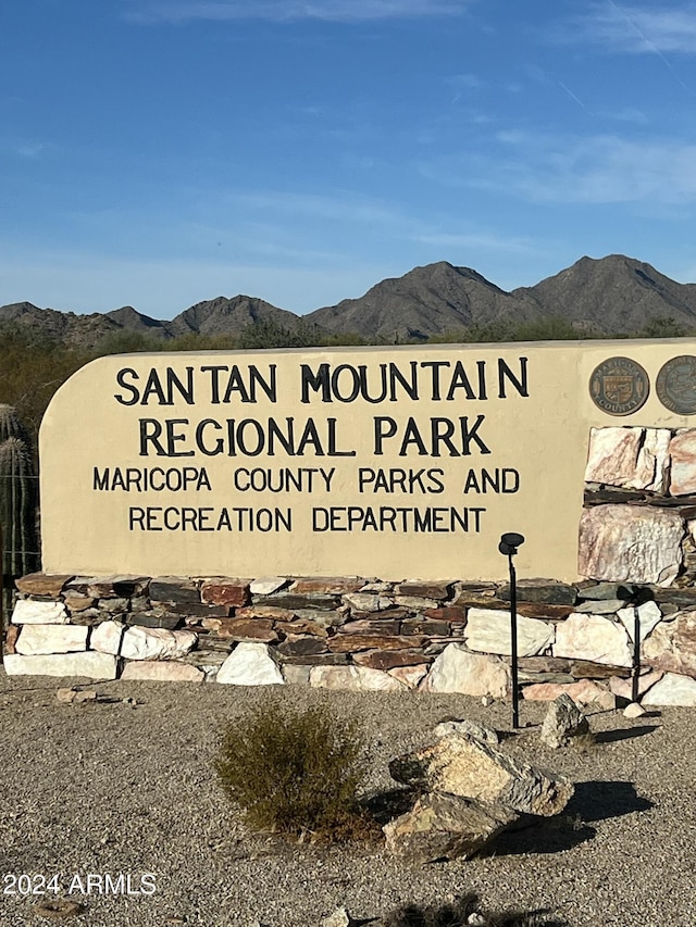 20475 E Indiana Ave, Queen Creek, AZ 85142 - community / neighborhood sign featuring a mountain view
