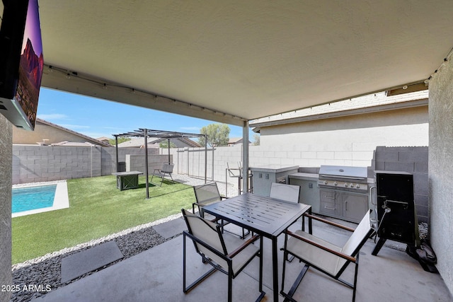 2716 W Sunland Ave, Phoenix, AZ 85041 - view of patio with outdoor dining space