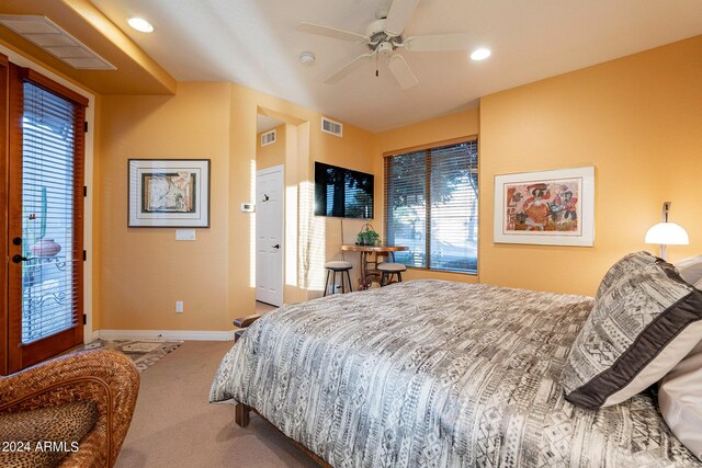 bedroom featuring carpet and ceiling fan