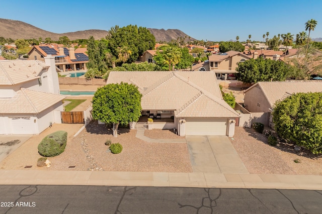 21335 N 64th Ave, Glendale, AZ 85308 - bird's eye view featuring a mountain view and a residential view