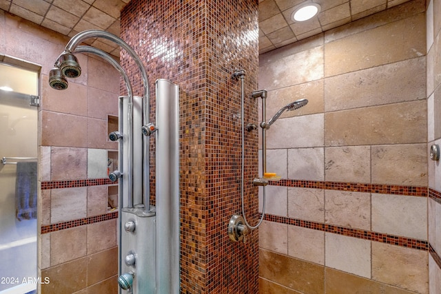 details featuring a tile shower