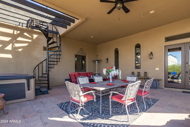 view of patio with ceiling fan