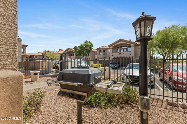 14000 N 94th St Unit 3198, Scottsdale, AZ 85260 - view of patio with a residential view