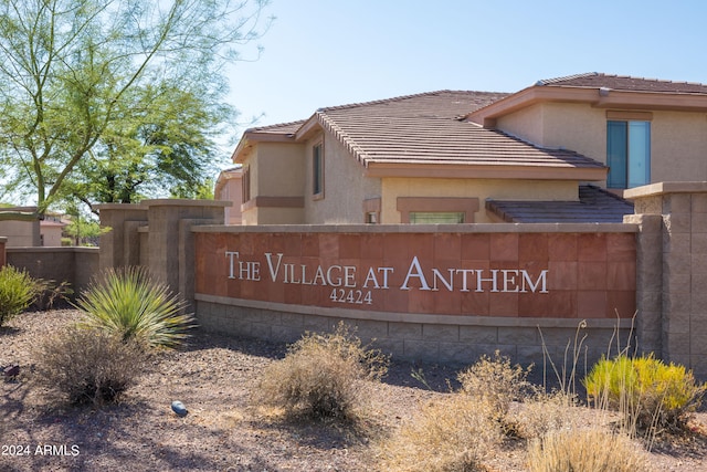 view of community / neighborhood sign