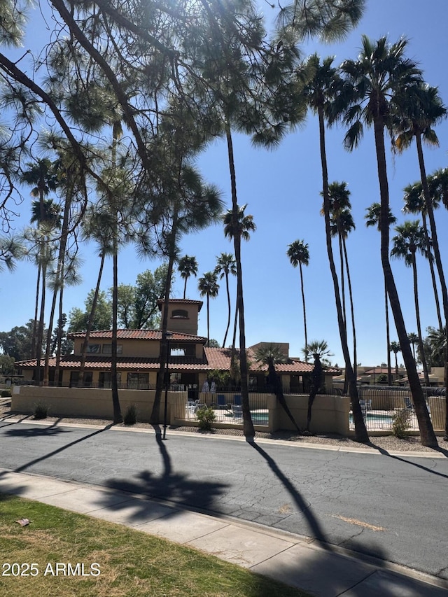 exterior space featuring a fenced front yard