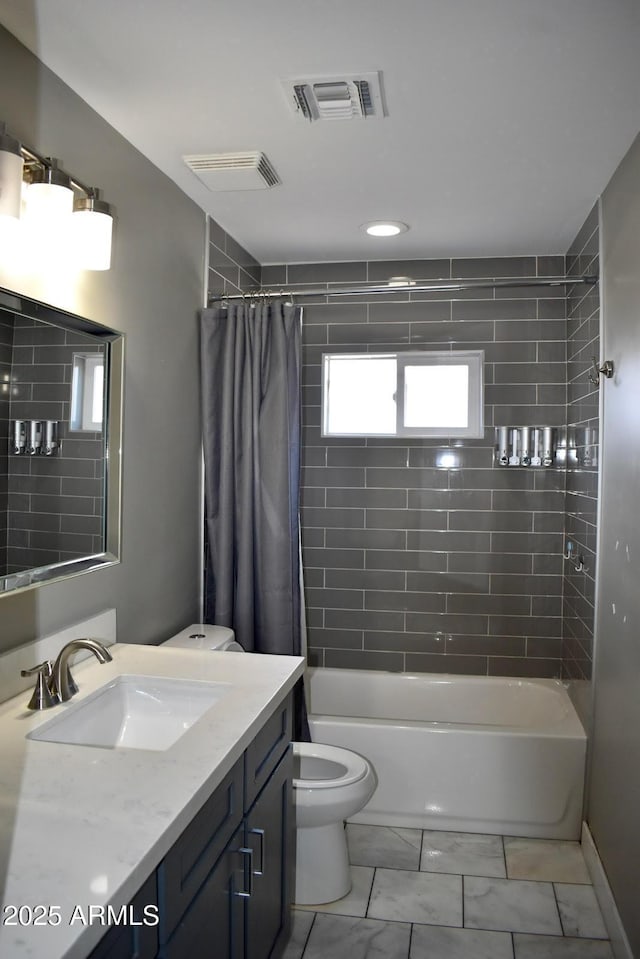 7635 E Verde Ln, Scottsdale, AZ 85251 - full bathroom with toilet, shower / bath combo, visible vents, and vanity