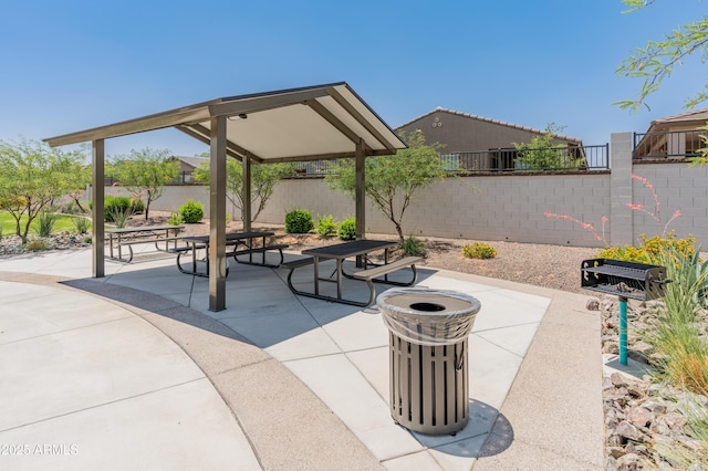 14435 W El Cortez Pl, Surprise, AZ 85387 - view of patio / terrace with a fenced backyard