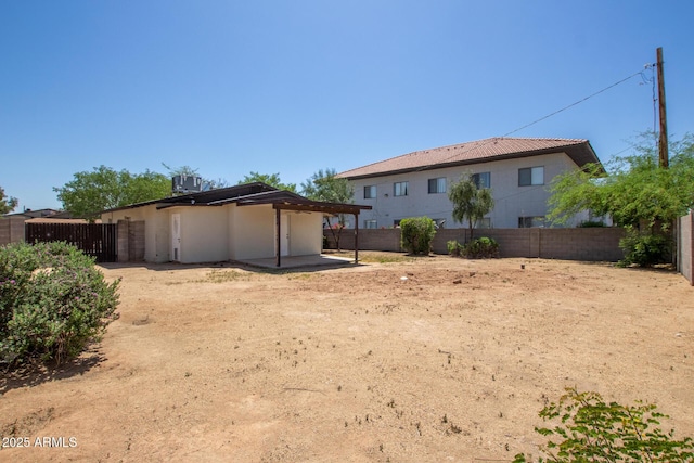 2936 E Beck Ln, Phoenix, AZ 85032 - rear view of property featuring a fenced backyard